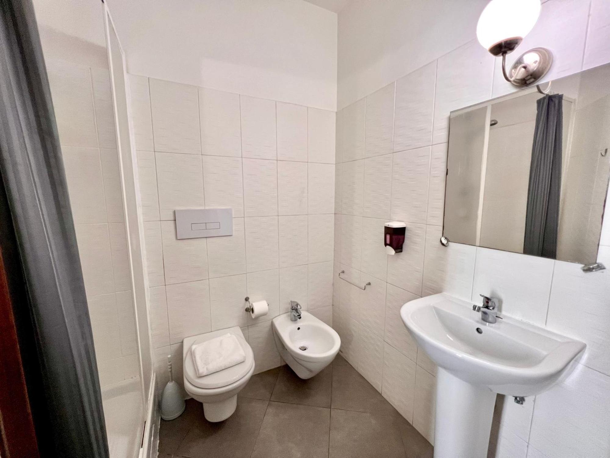 Booking Inn Settembre 95 Rome Bagian luar foto